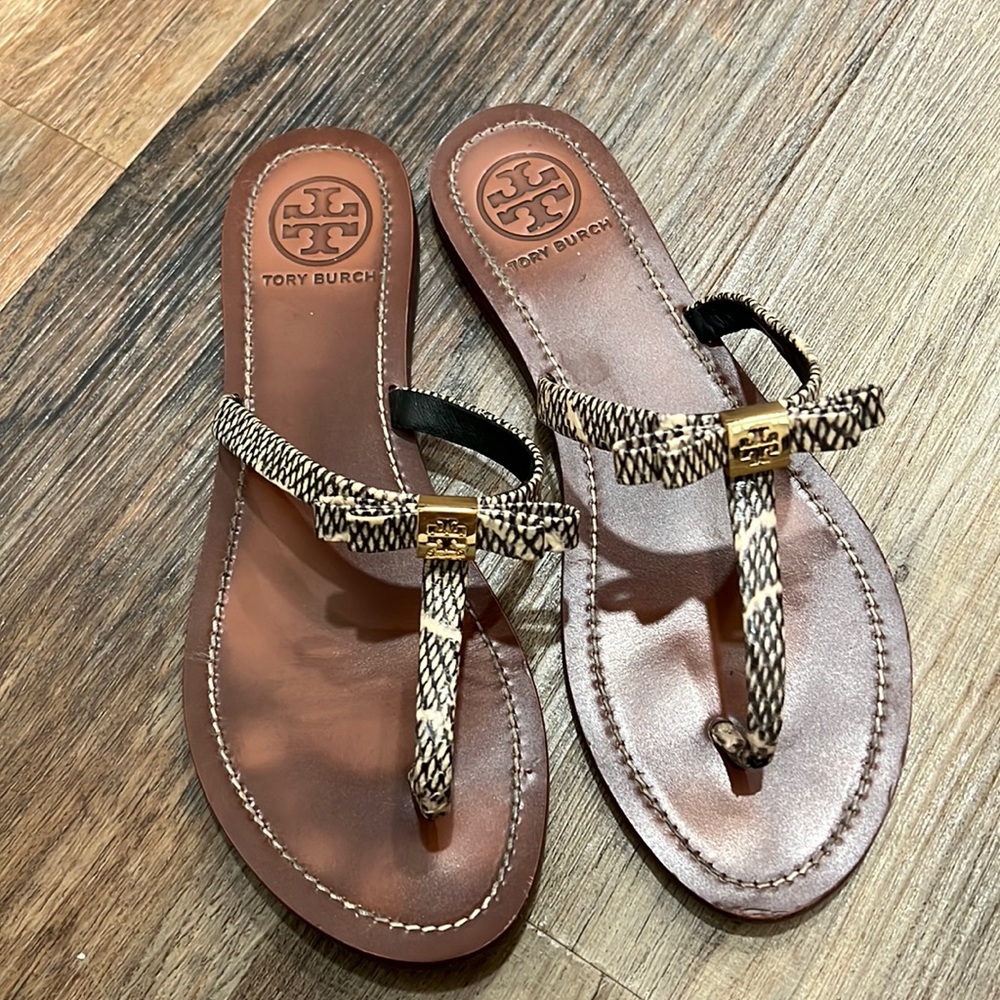 Tory Burch Leighanne Flat Thong Cobra